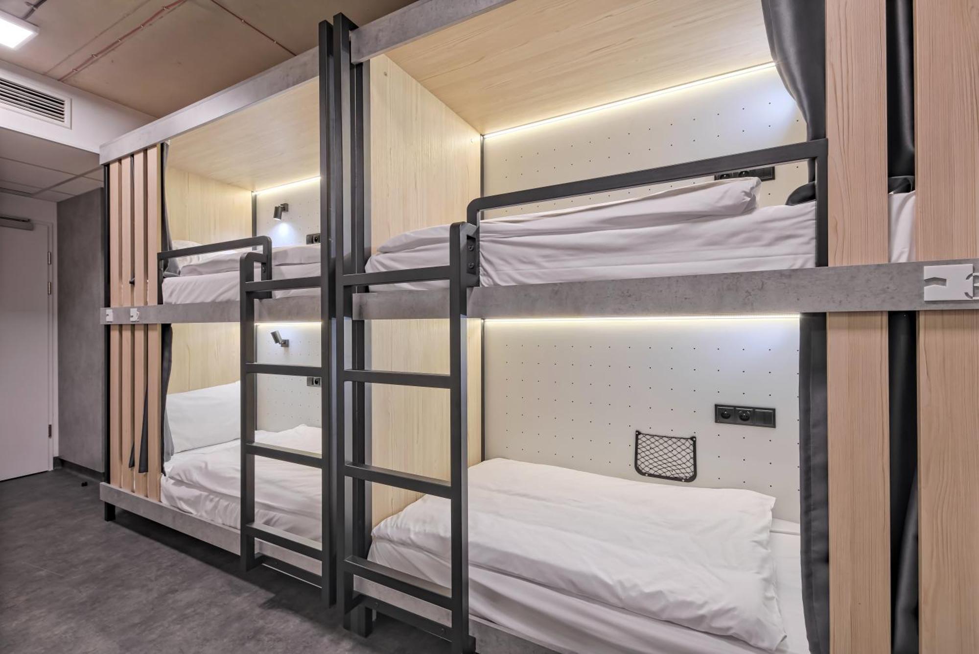 Easy One Premium Art Hotel apartamentowy